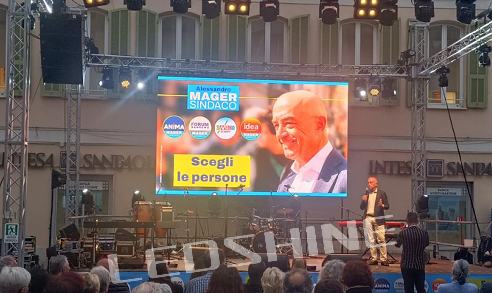 Wing series P3.9 outdoor for event in Italy 
